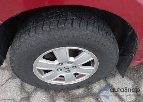 2008 Mercury Mariner V6 from USA, damaged, VIN 4M2CU91118KJ10501